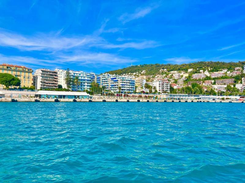 Appartement - 60 m² - 2 pièces