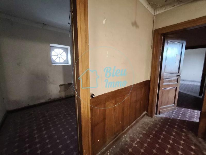 Appartement - 80 m² - 5 pièces