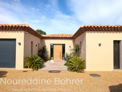 Villa - 165 m² - 5 pièces