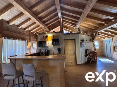 Châlet - 433 m² - 9 pièces