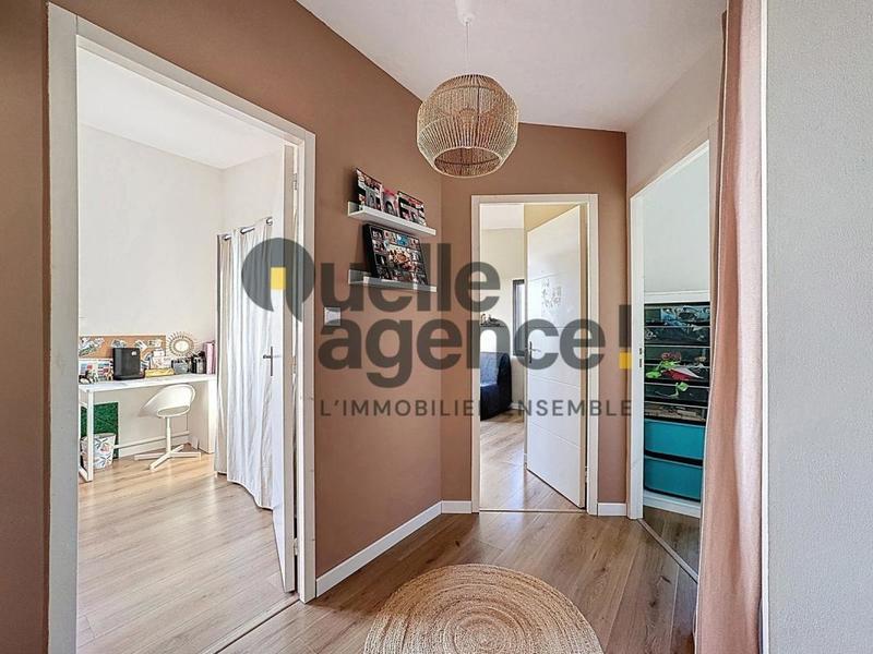 Maison - 121 m² - 6 pièces