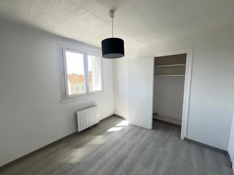 Appartement - 64 m² - 4 pièces