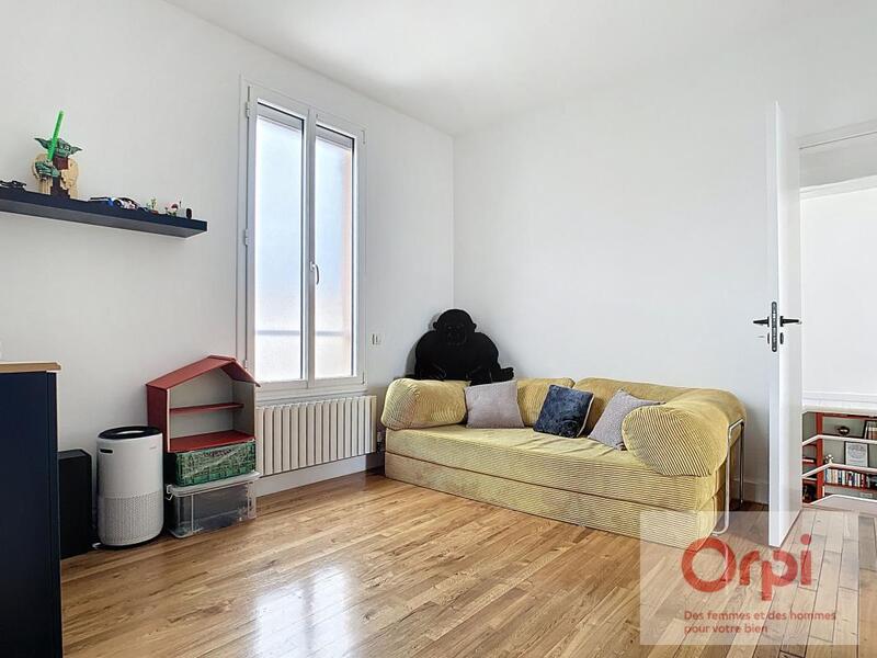 Maison - 187 m² - 7 pièces