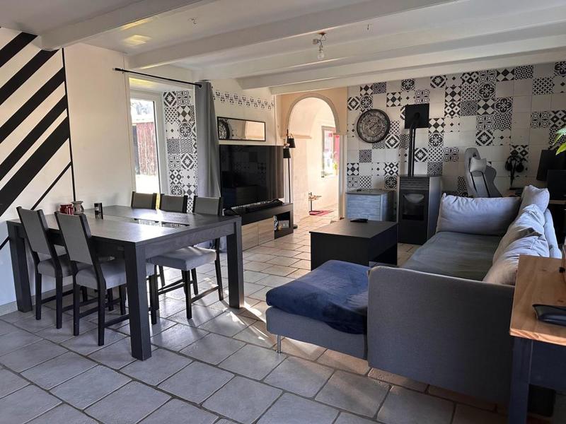 Maison en pierre - 124 m² - 6 pièces