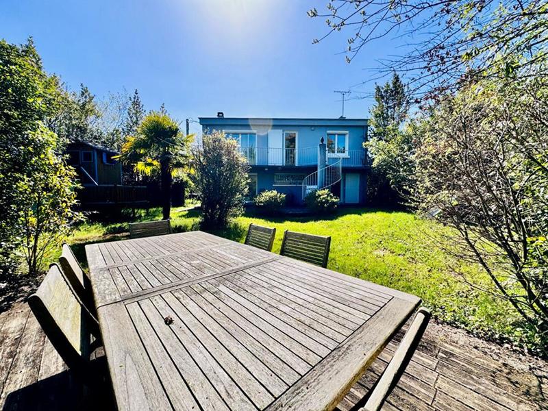 Maison - 133 m² - 6 pièces