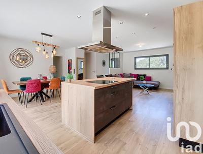 Maison - 118 m² - 5 pièces