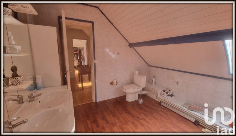 Maison - 161 m² - 7 pièces