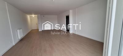 Appartement - 101 m² - 5 pièces