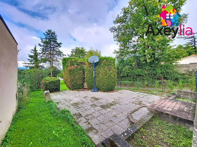 Maison - 144 m² - 5 pièces