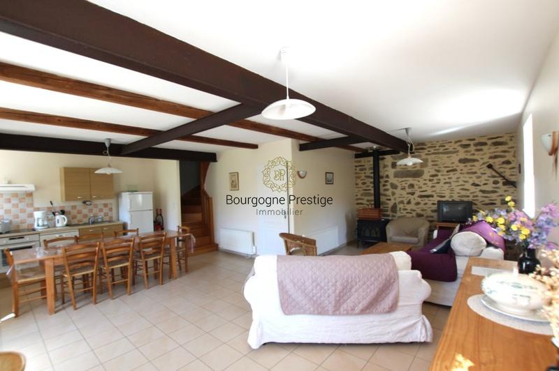 Propriété - 612 m² - 25 pièces