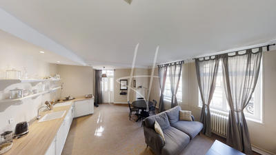 Appartement - 65 m² - 2 pièces