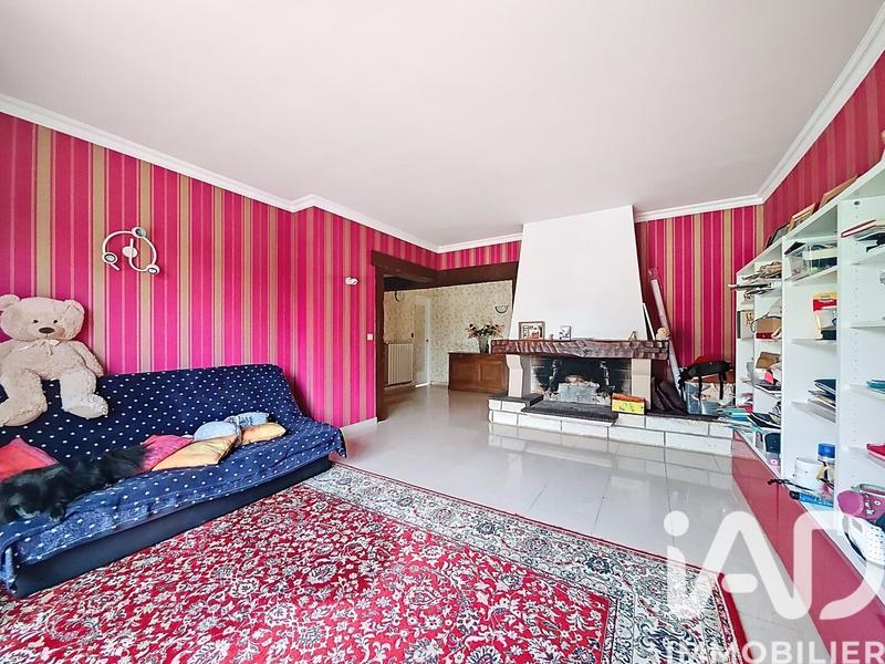 Maison - 190 m² - 8 pièces