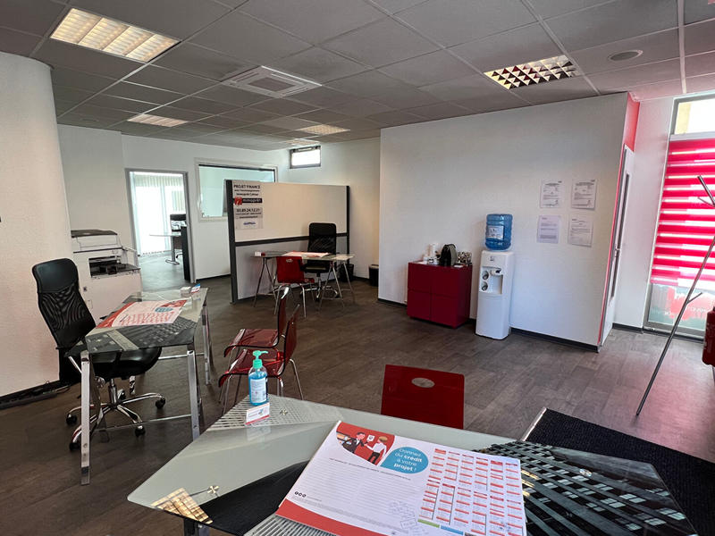 Local commercial - 77 m²