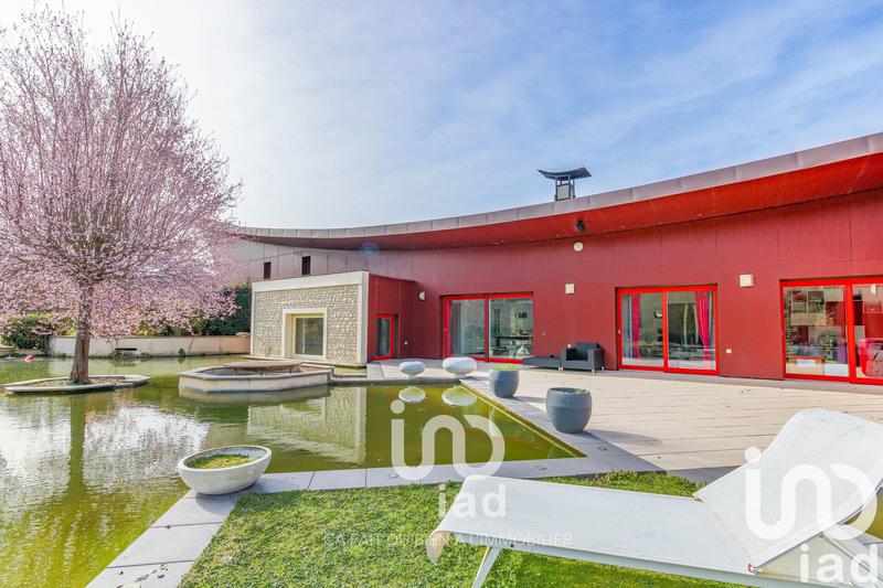 Maison de maîtres - 299 m² - 11 pièces