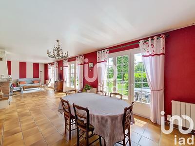 Maison - 138 m² - 6 pièces