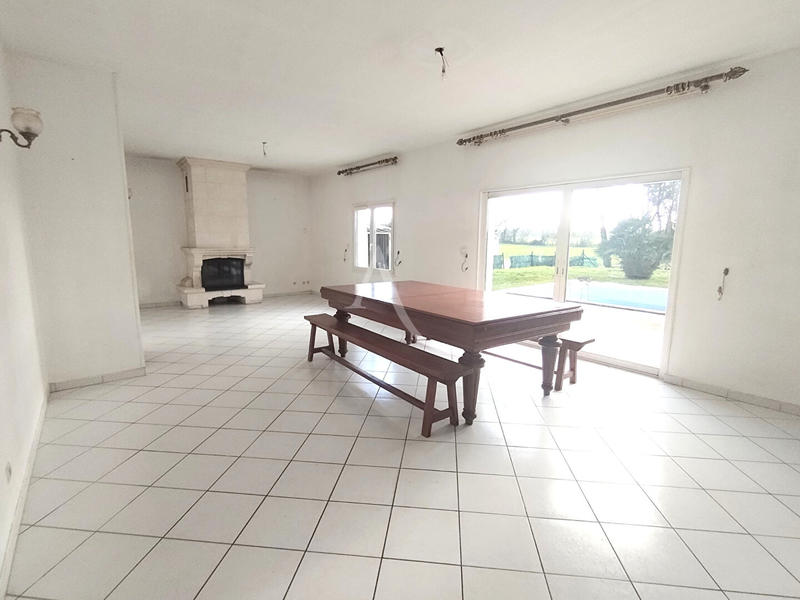 Maison - 142 m² - 3 pièces