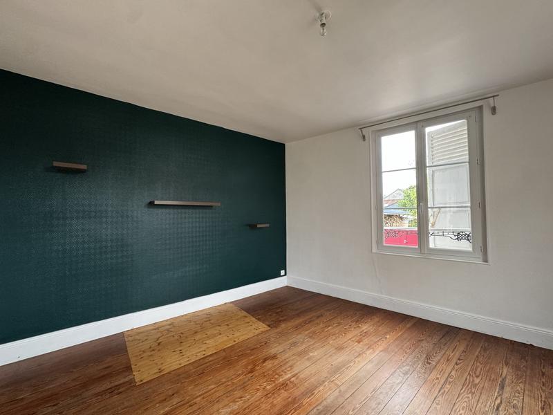 Maison - 102 m² - 5 pièces