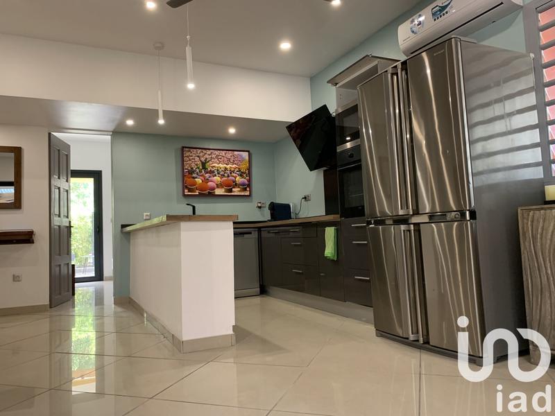 Appartement - 180 m² - 5 pièces