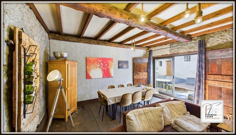 Maison de village - 111 m² - 5 pièces