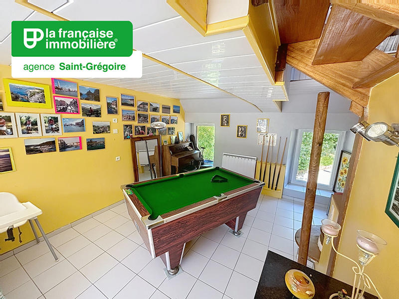 Maison - 240 m² - 10 pièces