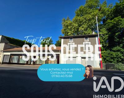 Maison - 200 m² - 8 pièces