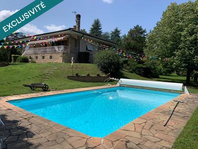 Maison - 170 m² - 5 pièces