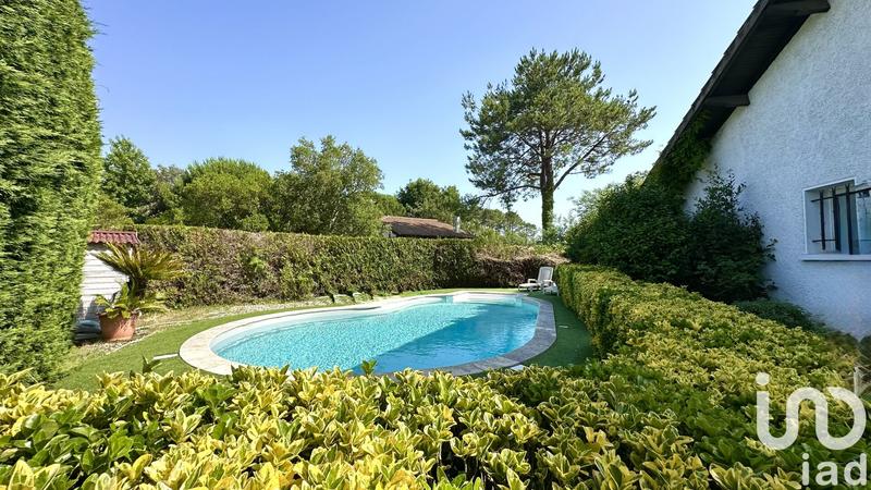 Maison - 191 m² - 7 pièces