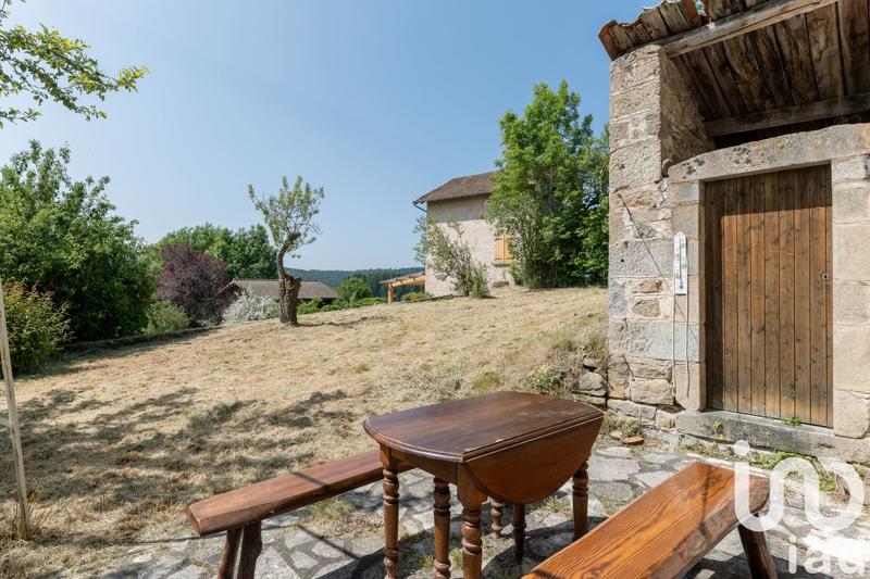 Maison de village - 100 m² - 4 pièces