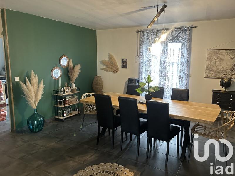 Maison - 217 m² - 7 pièces