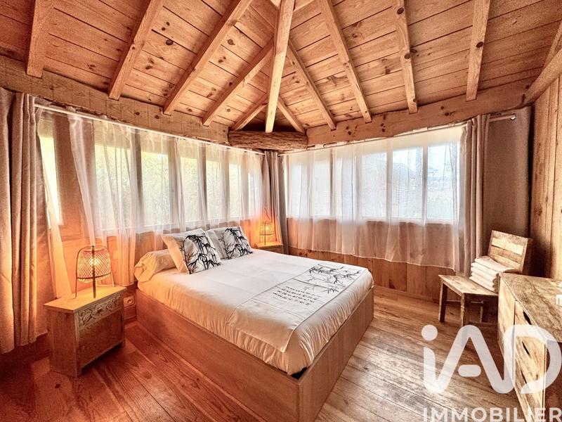 Maison de maîtres - 200 m² - 8 pièces