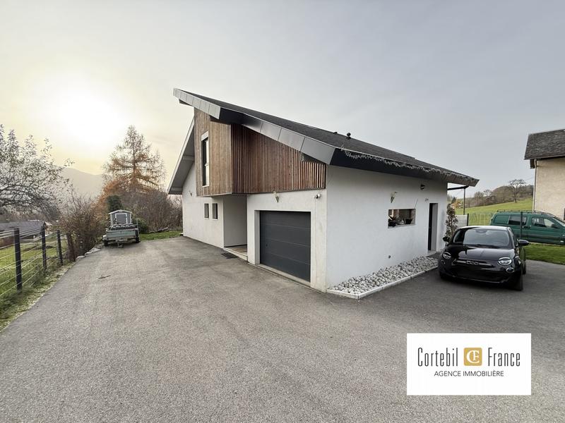 Villa - 133 m² - 5 pièces