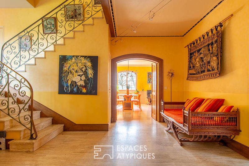 Maison - 317 m² - 8 pièces