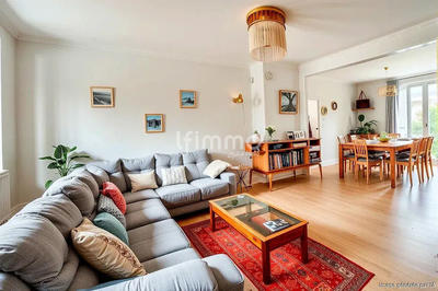 Pavillon - 155 m² - 9 pièces