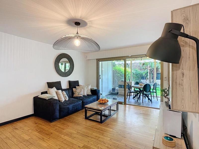 Appartement - 75 m² - 4 pièces