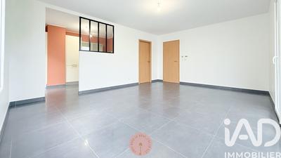 Appartement - 75 m² - 3 pièces