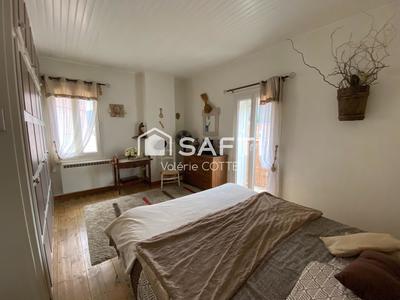 Maison de village - 137 m² - 4 pièces