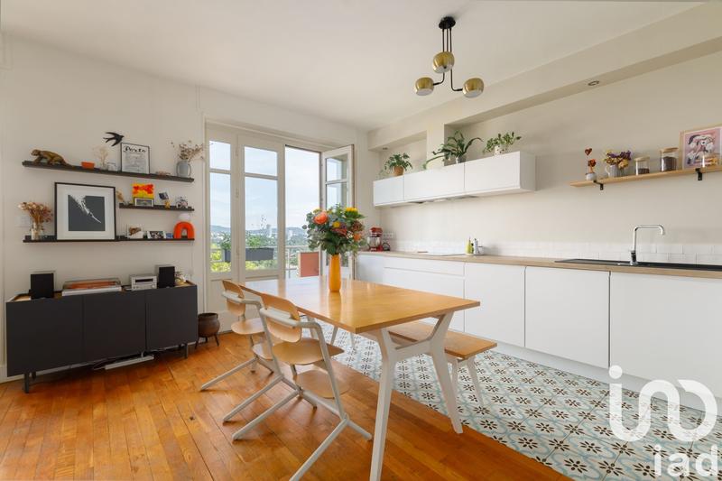 Appartement - 83 m² - 4 pièces