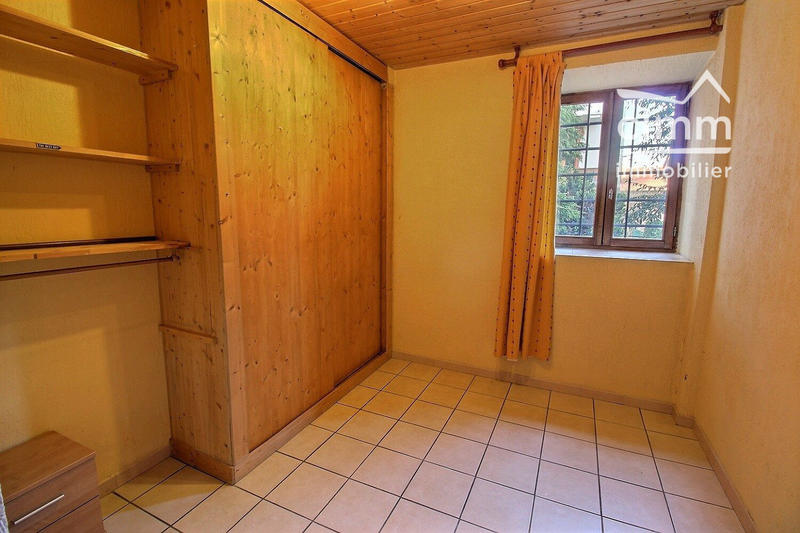 Appartement - 84 m² - 4 pièces