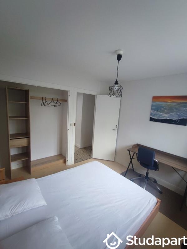 Chambre - 10 m² - 1 pièce