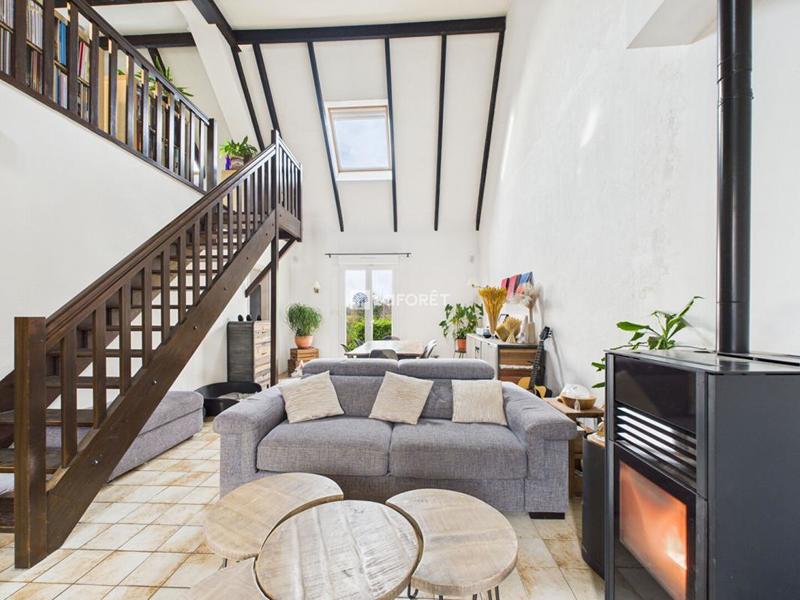 Maison - 148 m² - 7 pièces