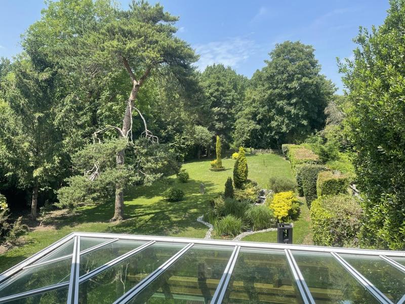 Maison de maîtres - 337 m² - 12 pièces