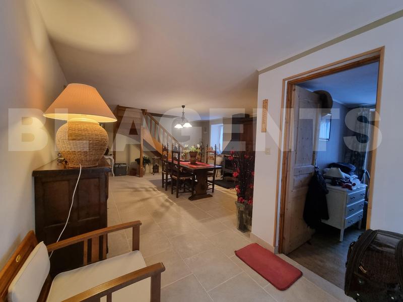 Maison ancienne - 111 m² - 5 pièces