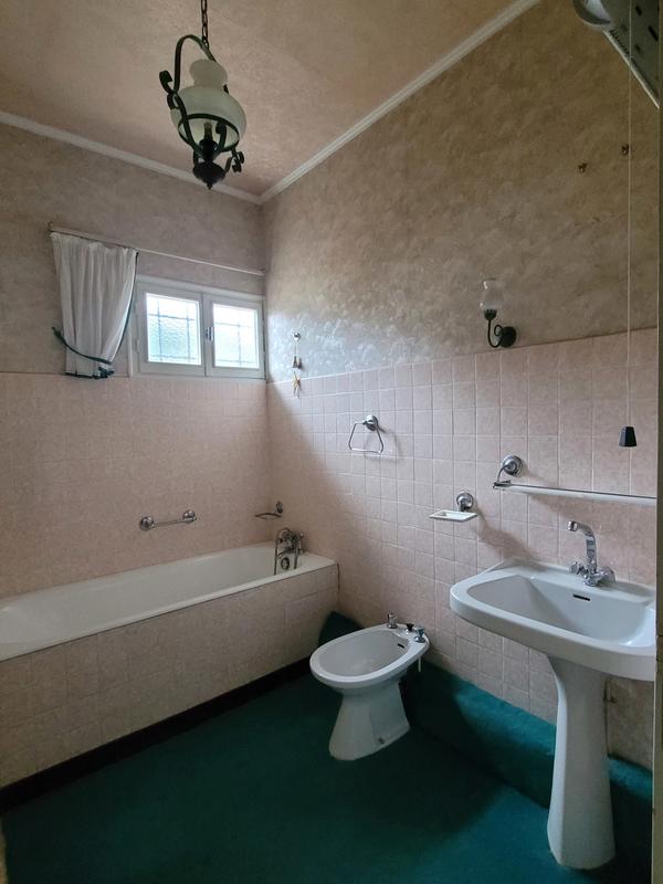 Maison - 99 m² - 5 pièces