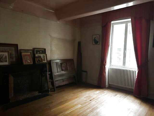 Maison de village - 270 m² - 8 pièces