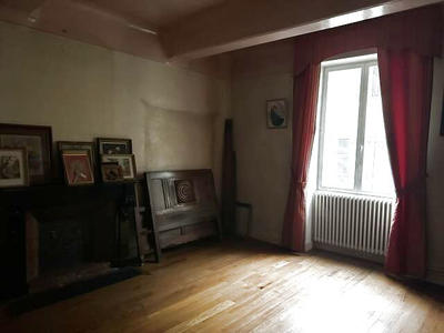 Maison de village - 270 m² - 8 pièces