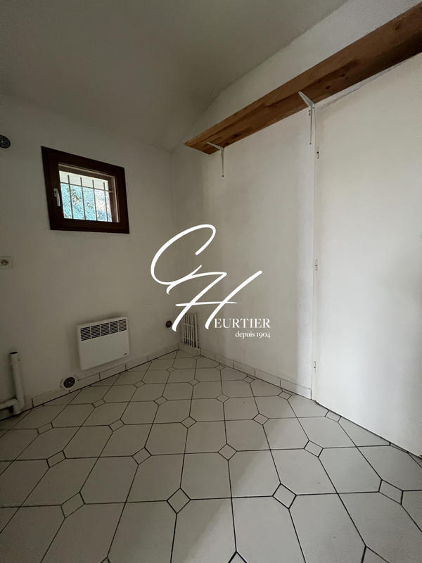 Villa - 99 m² - 5 pièces