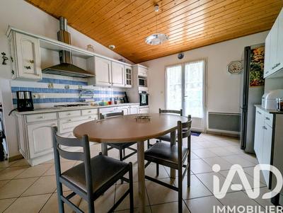 Maison - 75 m² - 4 pièces