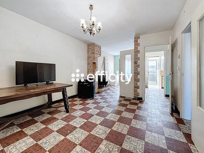 Immeuble - 125 m² - 6 pièces