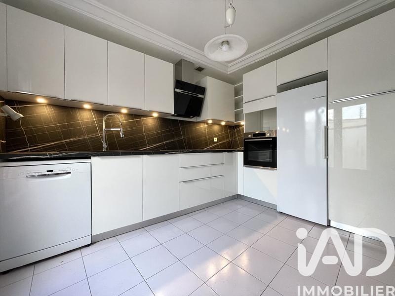 Maison de ville - 105 m² - 4 pièces