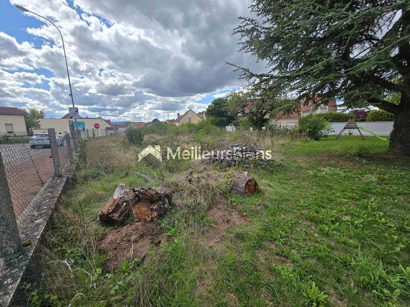 Terrain constructible - 581 m²